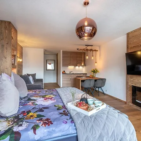 Apartment 42 *